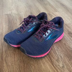 Brooks Ghost 12